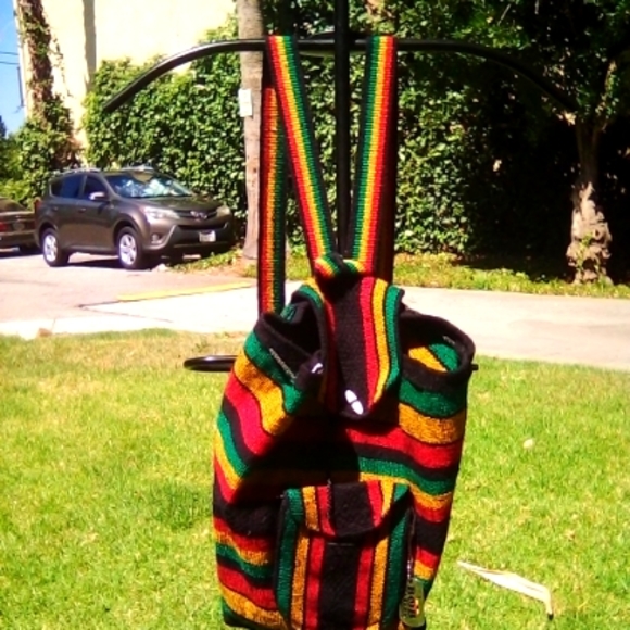 One Love Backpack 🎒 - Picture 2 of 4